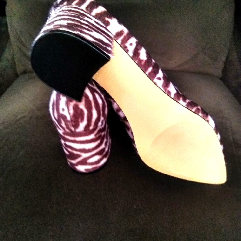 ๐ $25 Sale! Nine West Animal Print Jolanda Pump - Picture 6 of 8